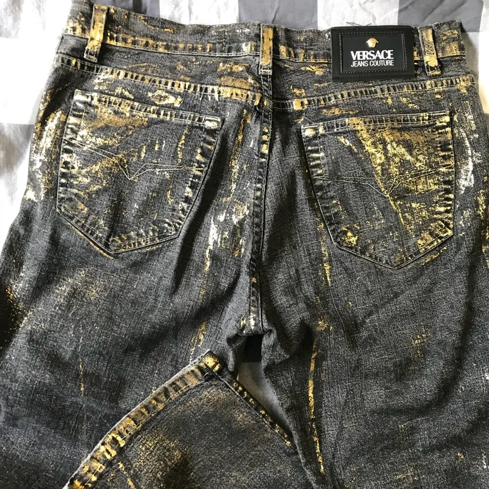 Versace Jean Authentic! - Picture 3 of 7